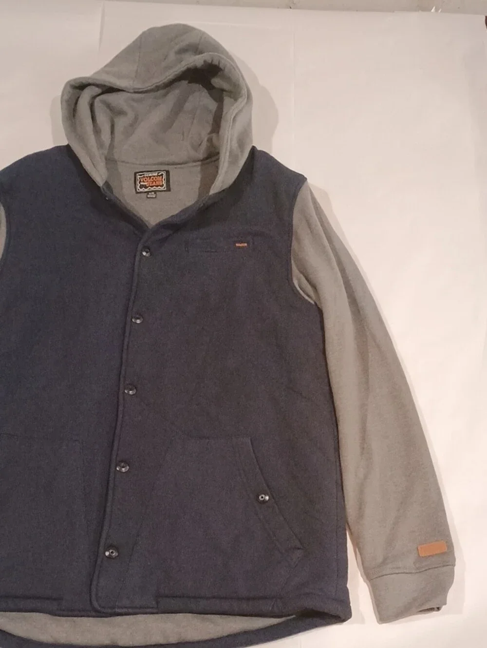 Vintage Y2k Volcom Men's Navy Body with Gray Sleeves Hooded Button Jacket Skate